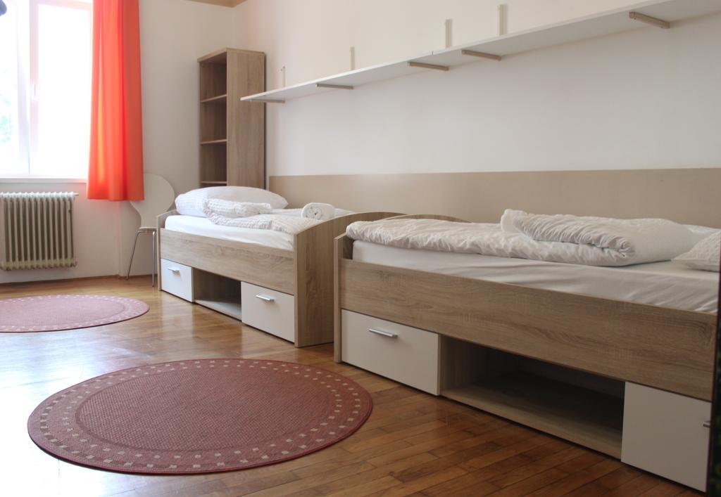 C - Punkt Hostel Lublana Zewnętrze zdjęcie