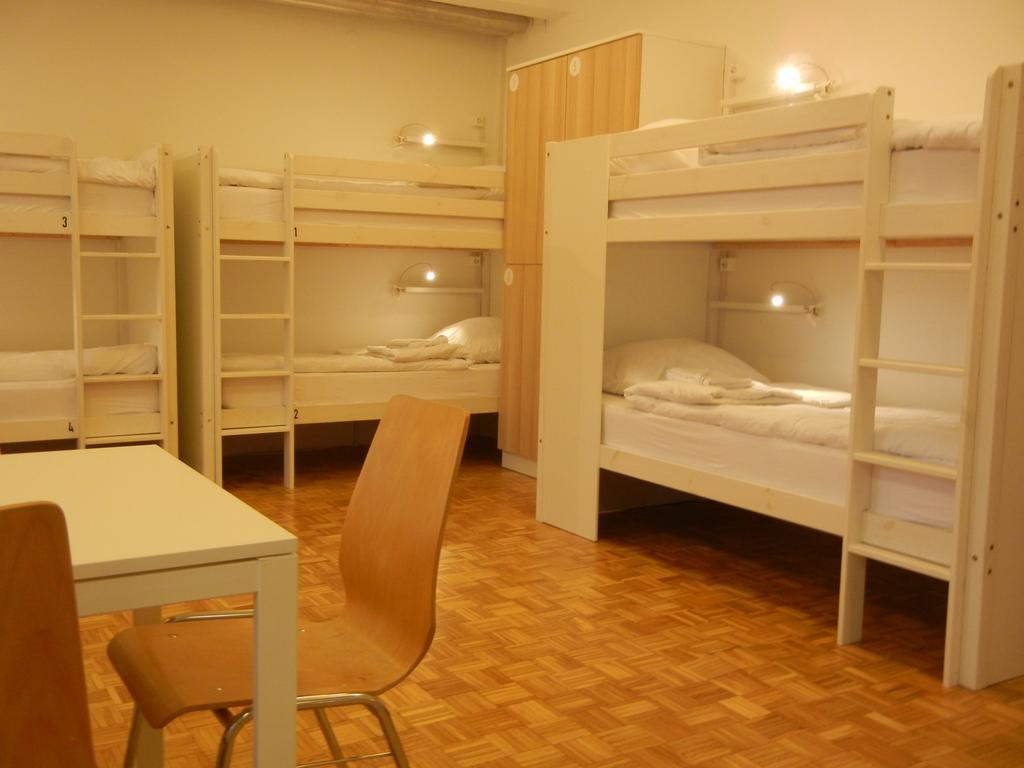 C - Punkt Hostel Lublana Zewnętrze zdjęcie