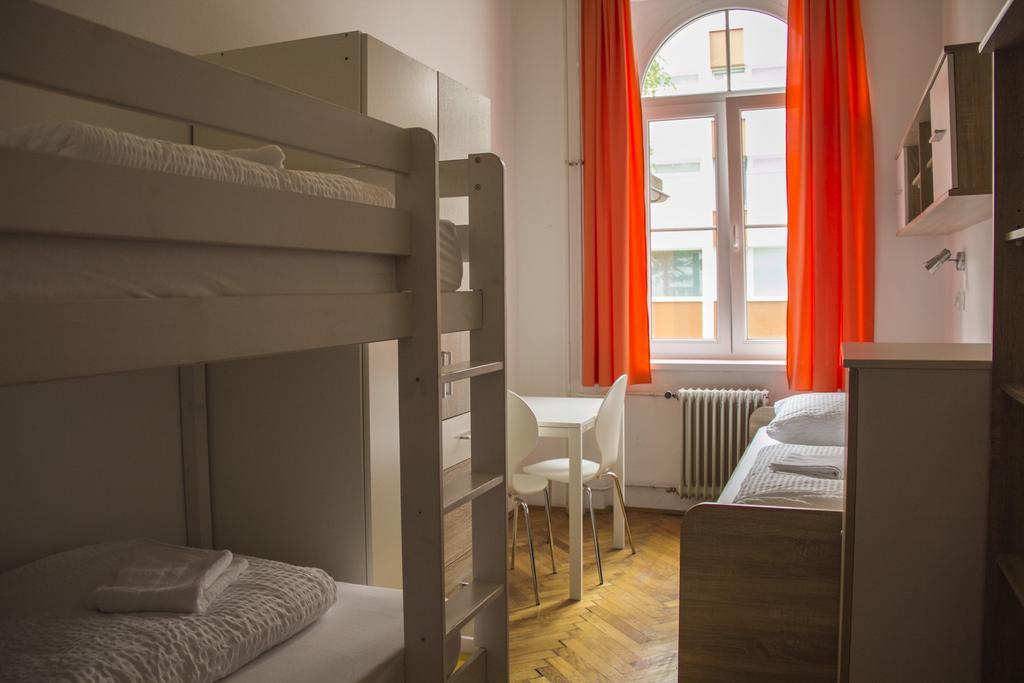 C - Punkt Hostel Lublana Zewnętrze zdjęcie