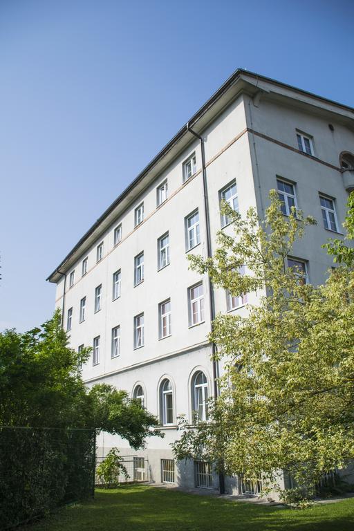 C - Punkt Hostel Lublana Zewnętrze zdjęcie